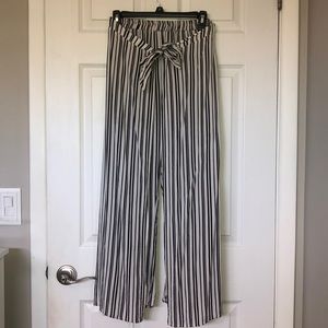 Tie striped pants